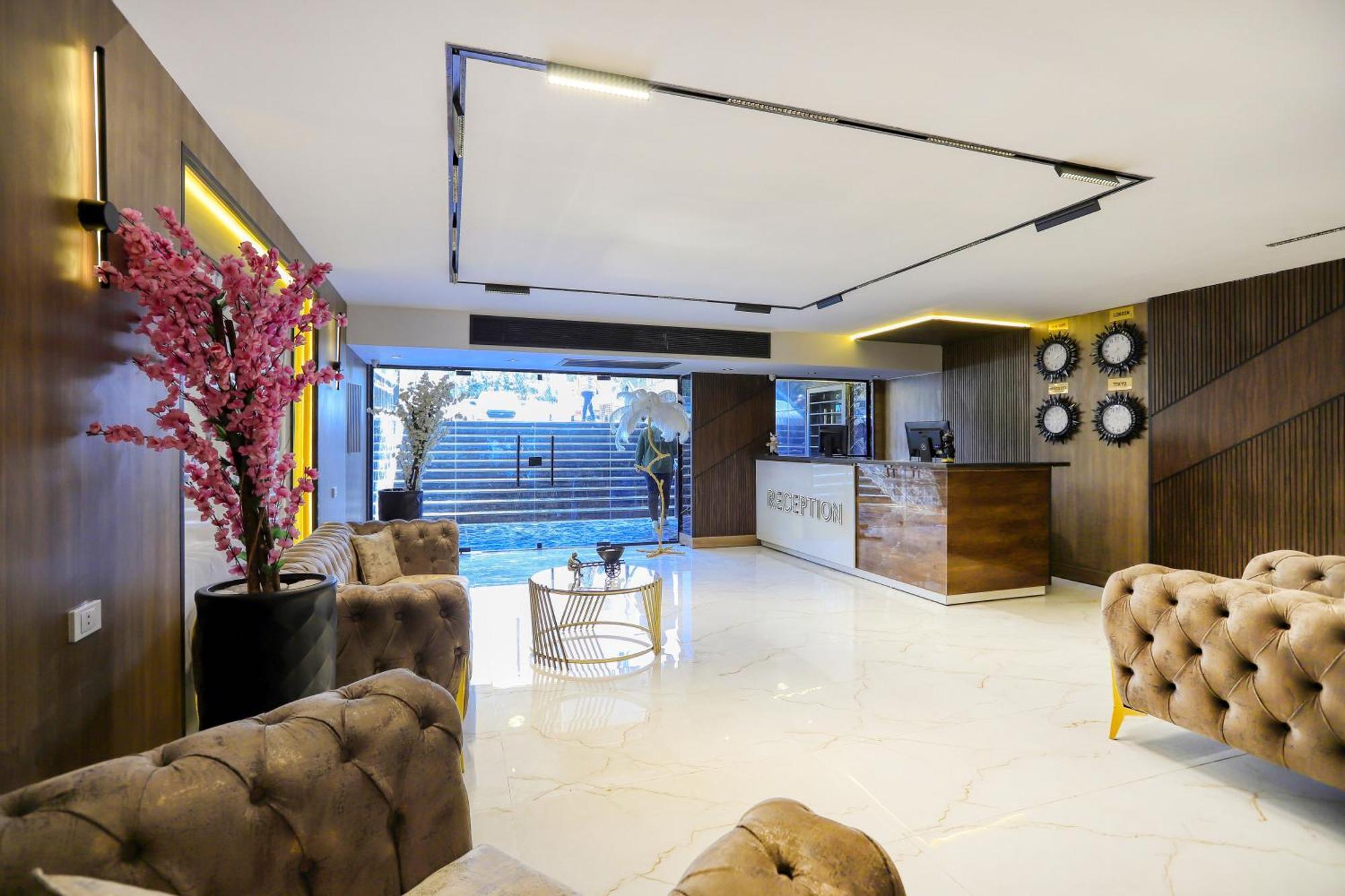 Gaia Pyramids Hotel Kafret el-Gabal Exteriér fotografie