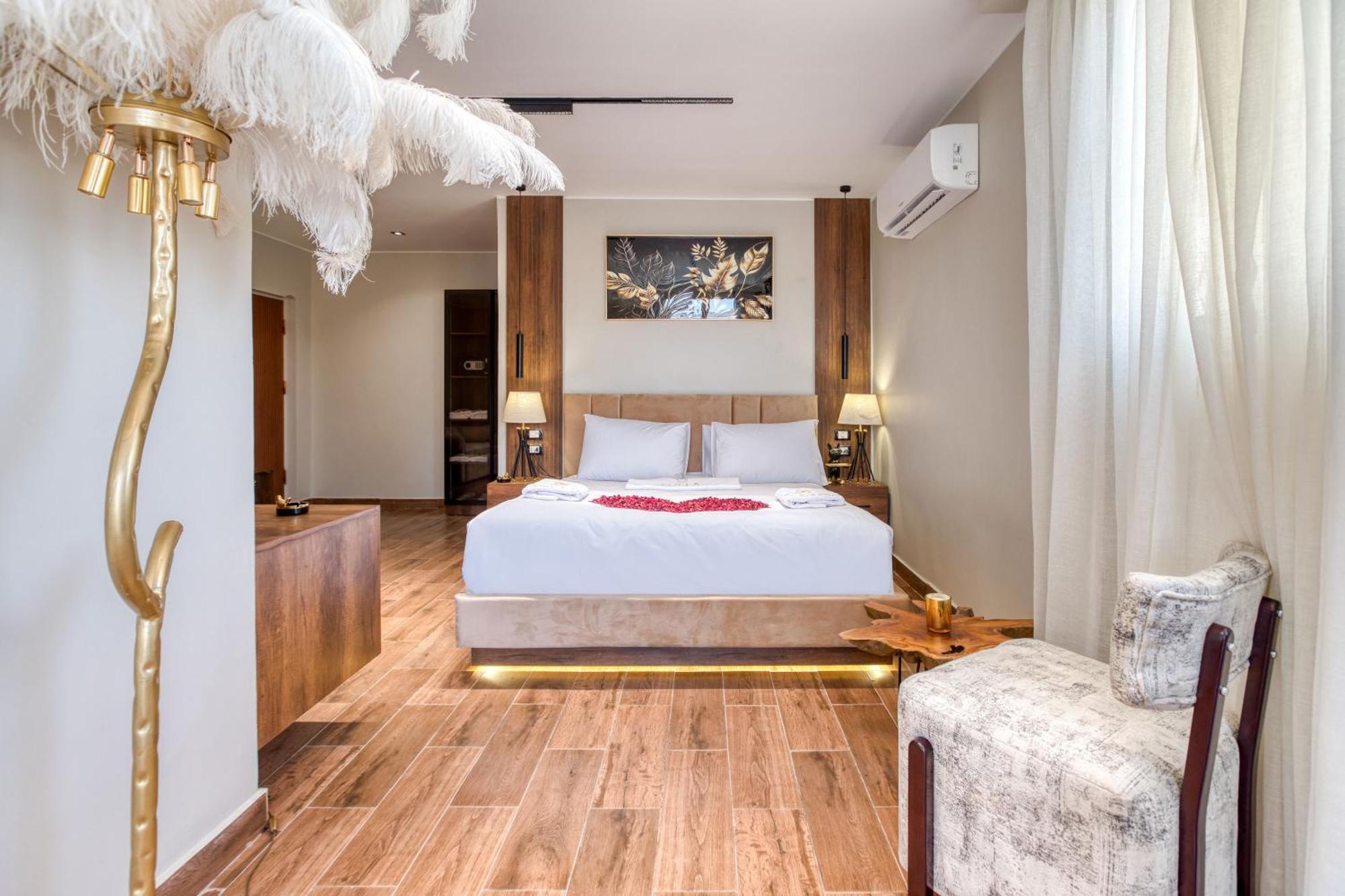 Gaia Pyramids Hotel Kafret el-Gabal Exteriér fotografie