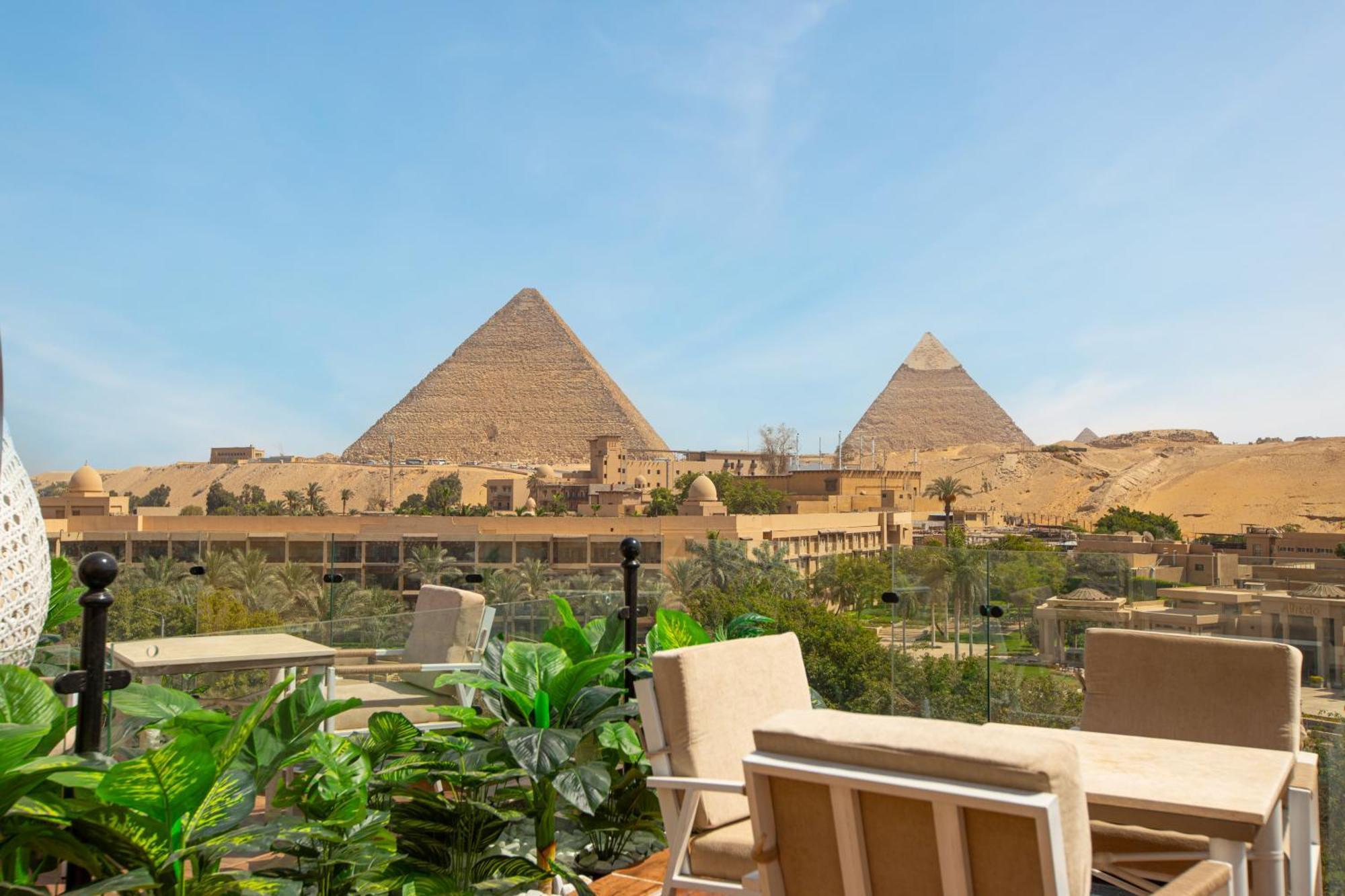 Gaia Pyramids Hotel Kafret el-Gabal Exteriér fotografie