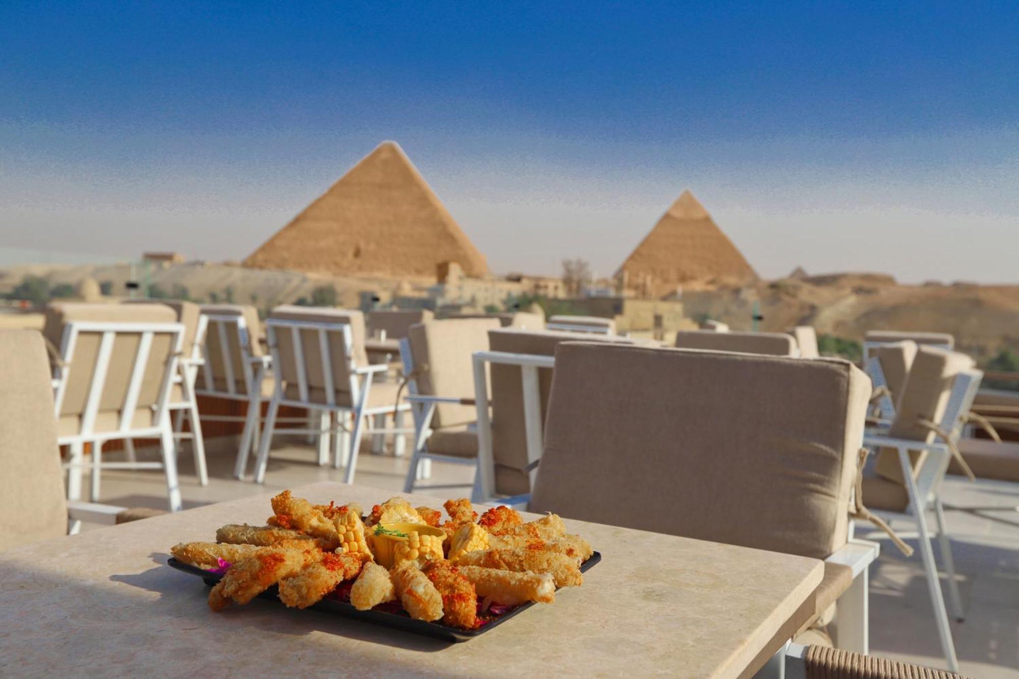 Gaia Pyramids Hotel Kafret el-Gabal Exteriér fotografie