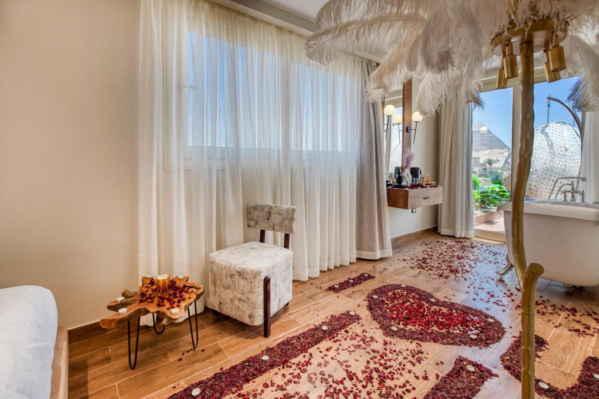 Gaia Pyramids Hotel Kafret el-Gabal Exteriér fotografie