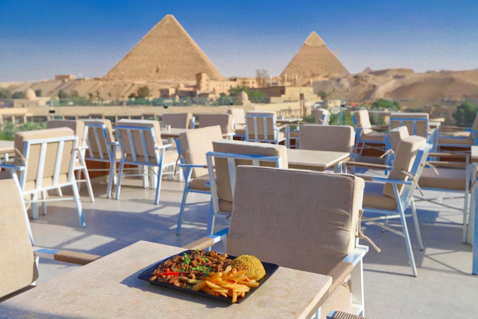 Gaia Pyramids Hotel Kafret el-Gabal Exteriér fotografie