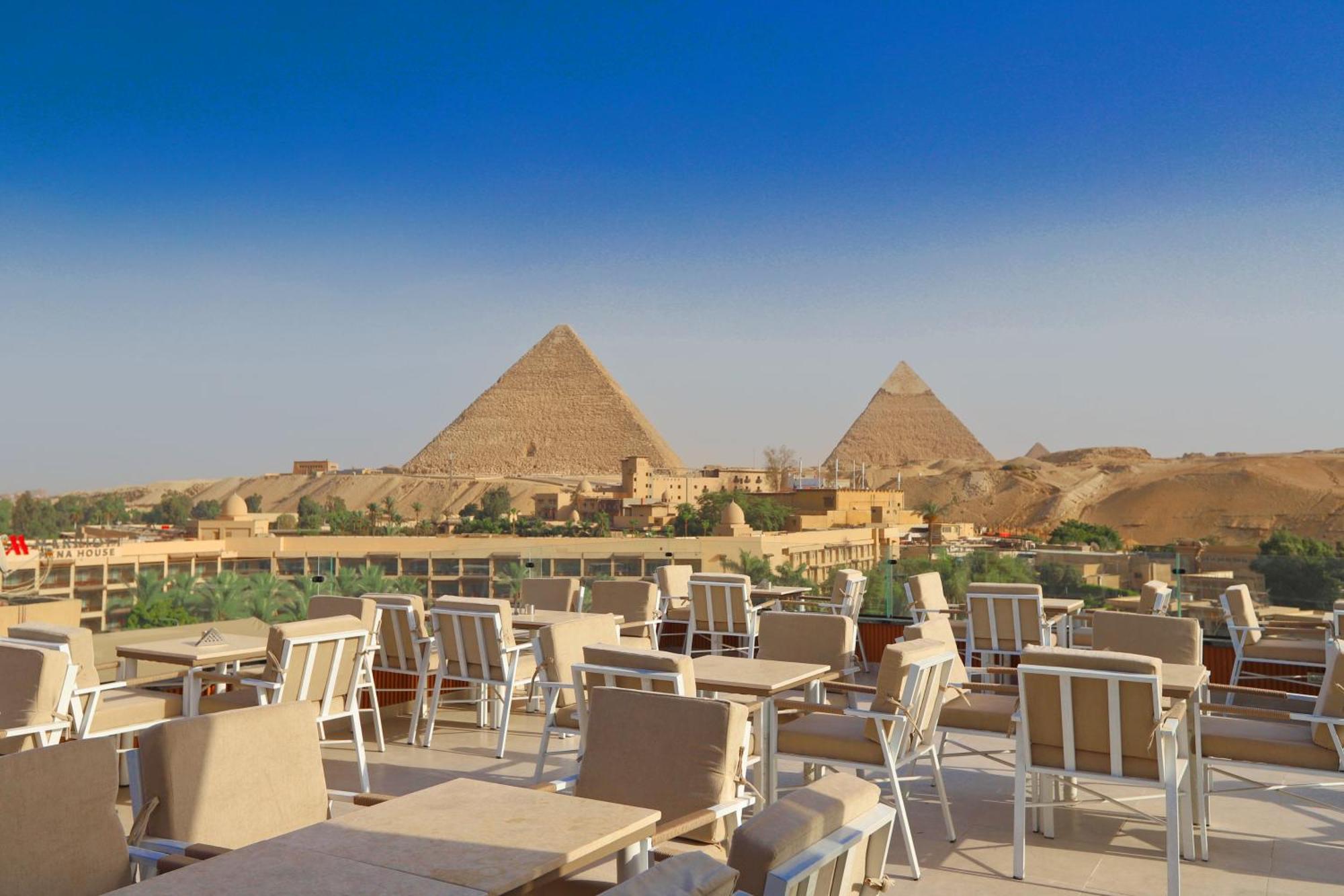 Gaia Pyramids Hotel Kafret el-Gabal Exteriér fotografie