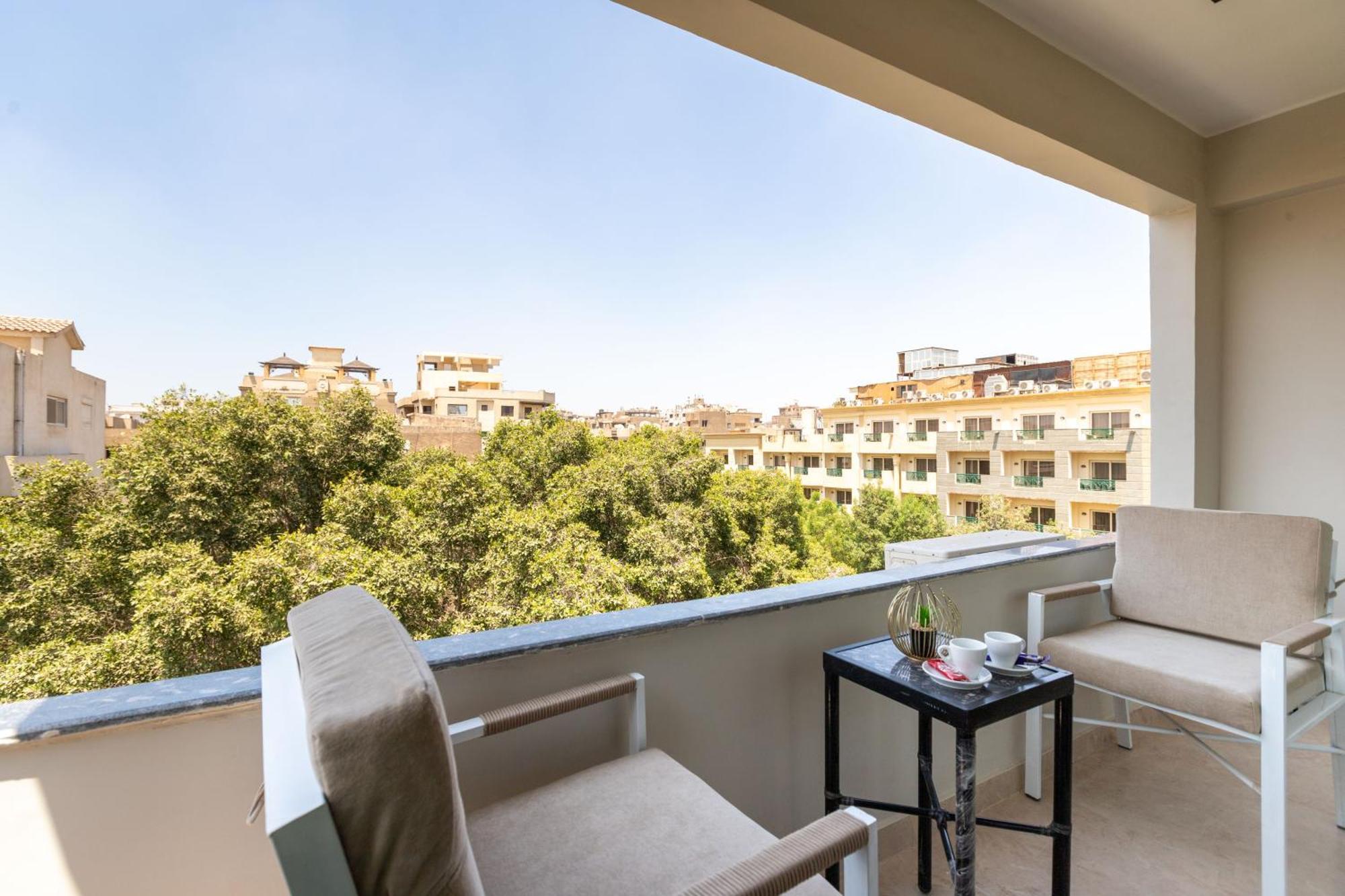 Gaia Pyramids Hotel Kafret el-Gabal Exteriér fotografie